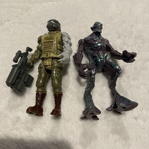 Final Faction Alpha Team 1 Master Sergeant Steadfast Action Figure, Alien Kharn